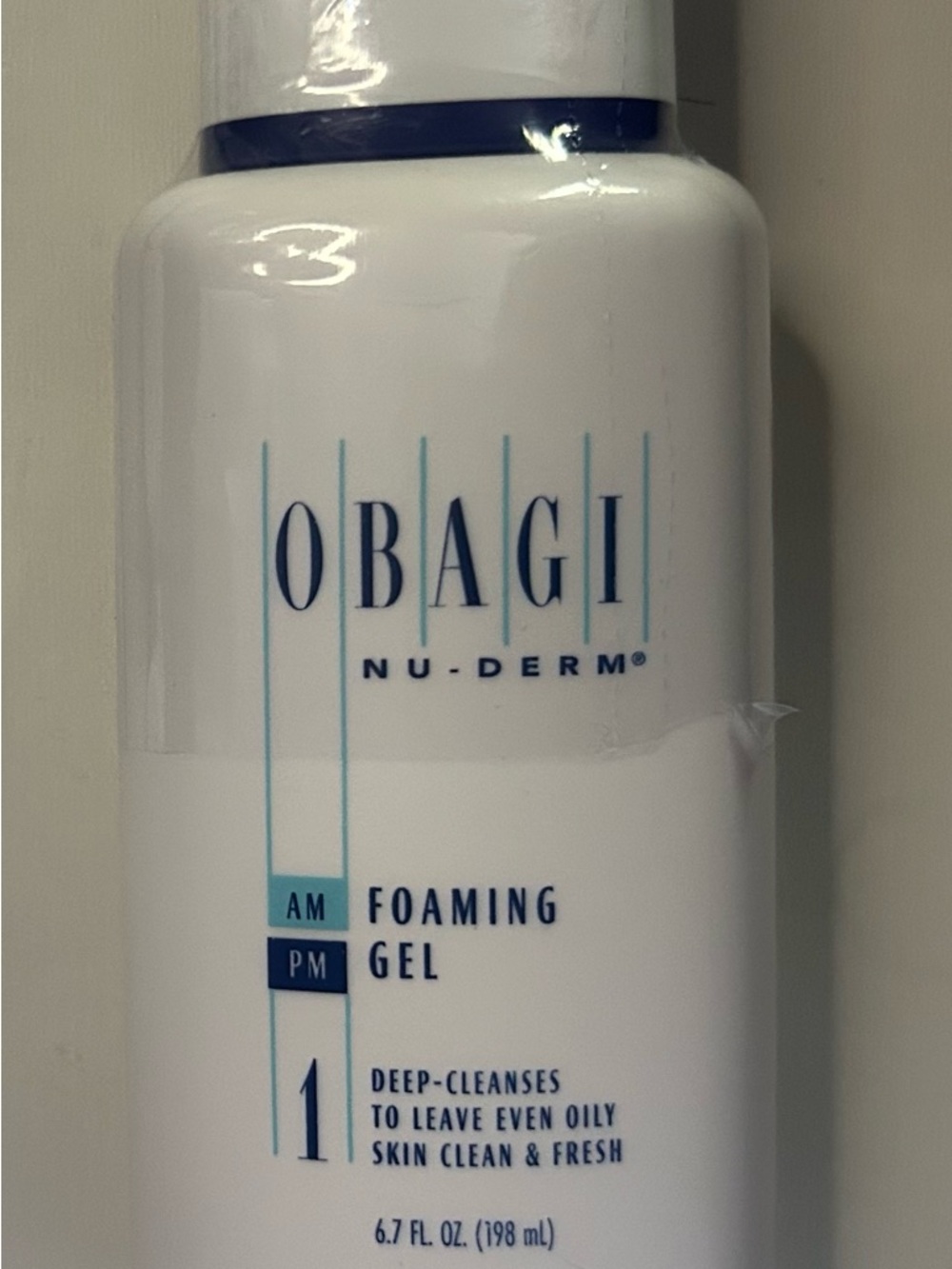 Obagi Nu-Derm Foaming Gel Cleanser - White & Blue